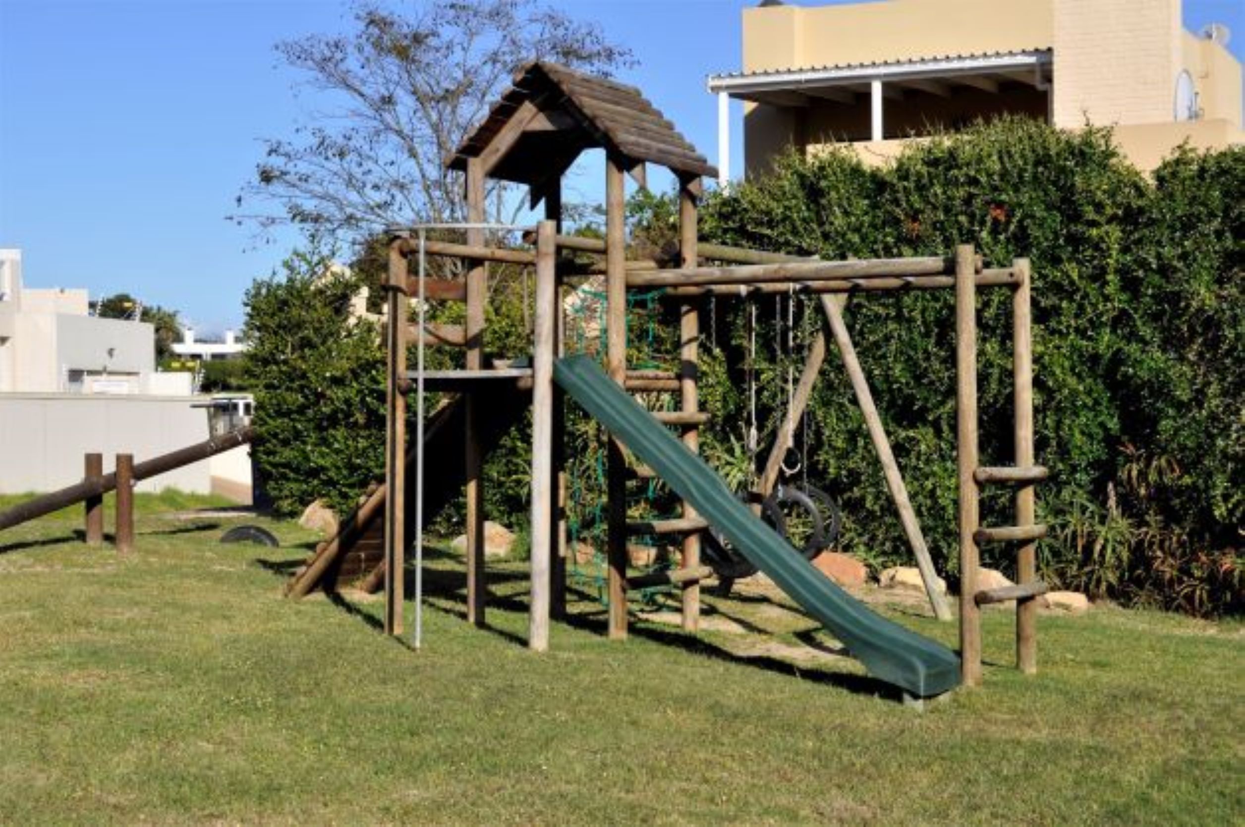 Park jungle gym